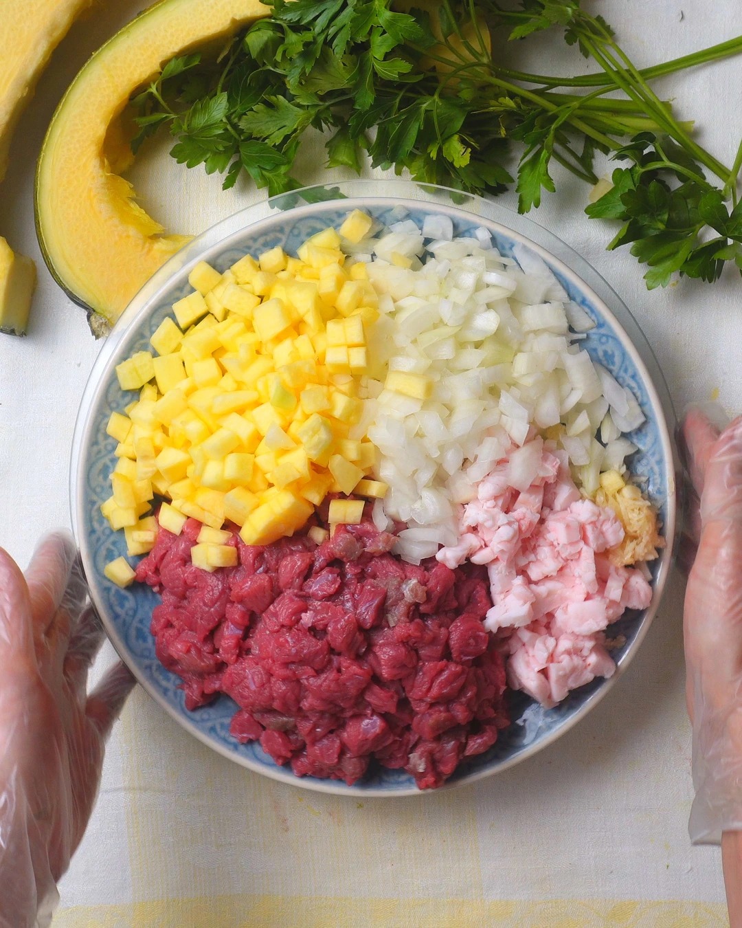 Chop the filling